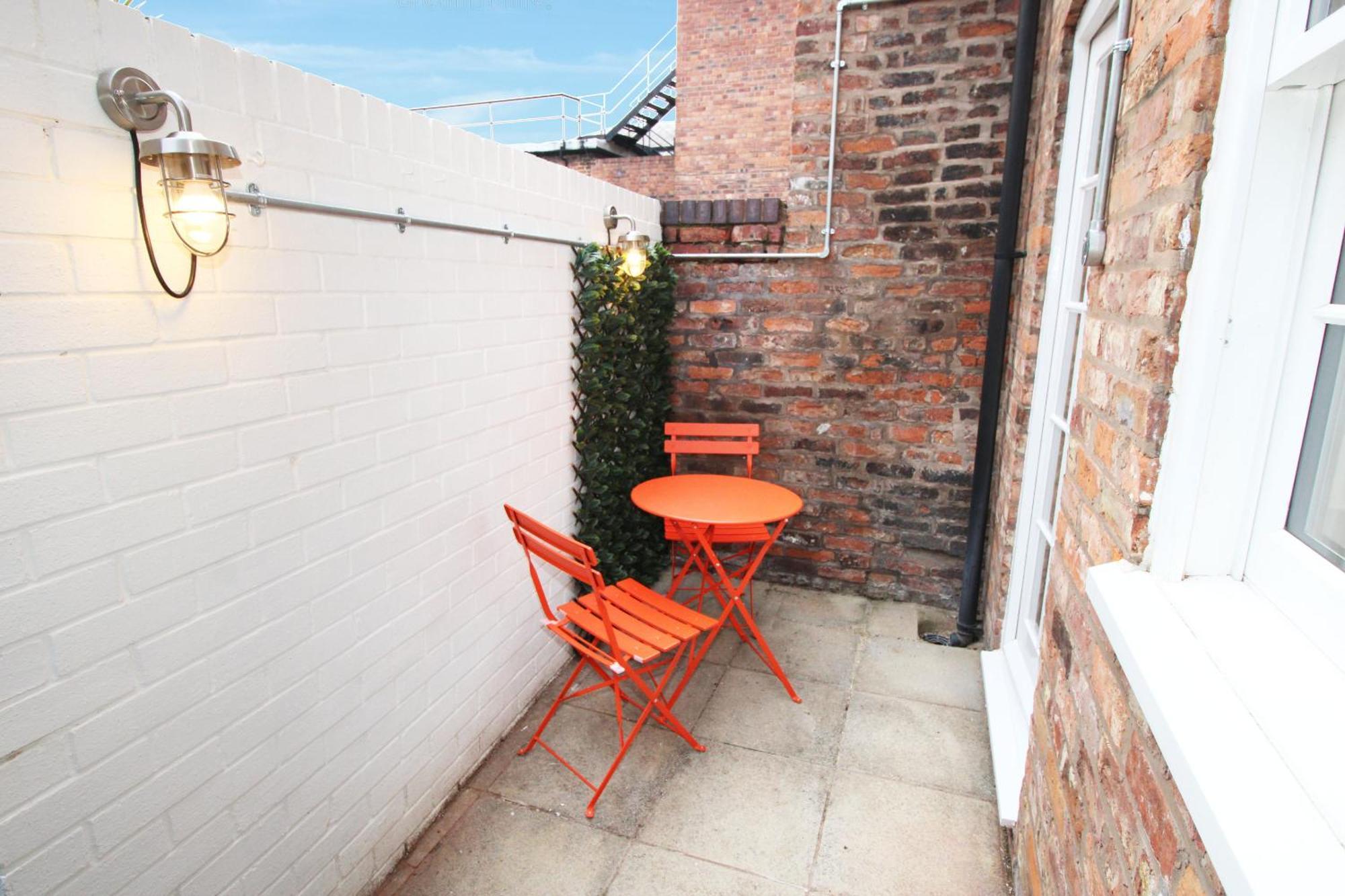Chester City Centre Town House Exterior foto