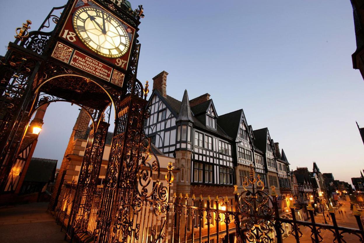 Chester City Centre Town House Exterior foto